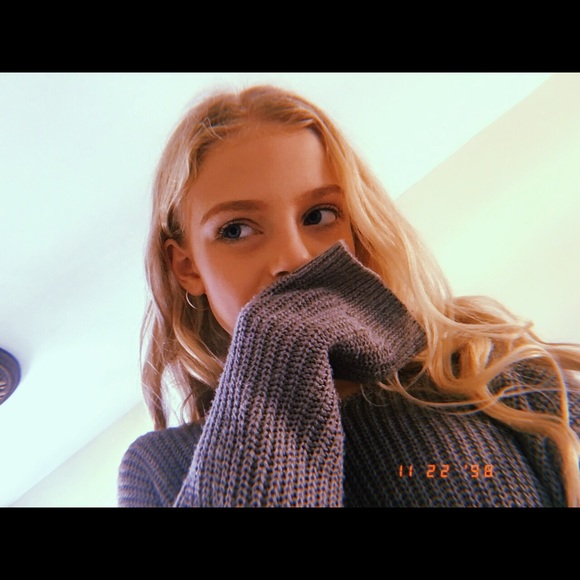 Meet your Posher, Avaava - Picture 1 of 1